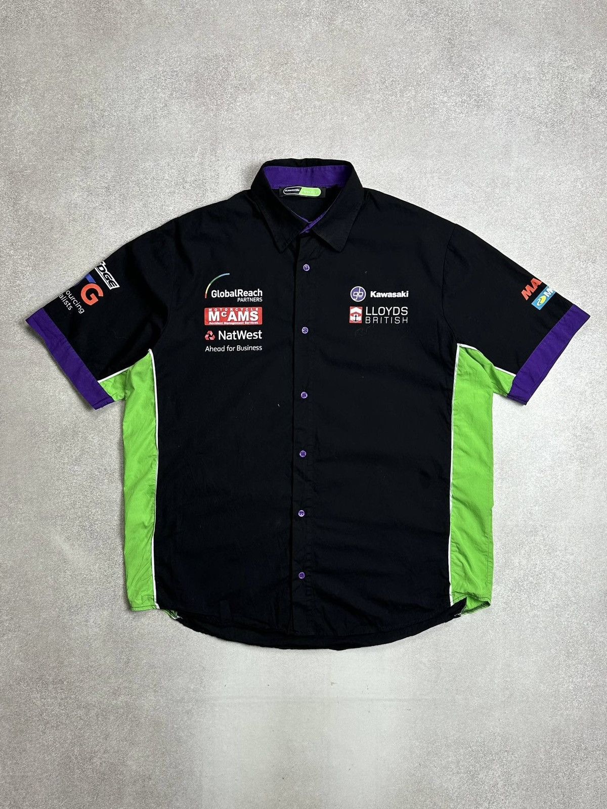 Vintage Vintage Kawasaki Moto Racing Y2K Shirt XL Size US XL / EU 56 / 4 - 1 Thumbnail