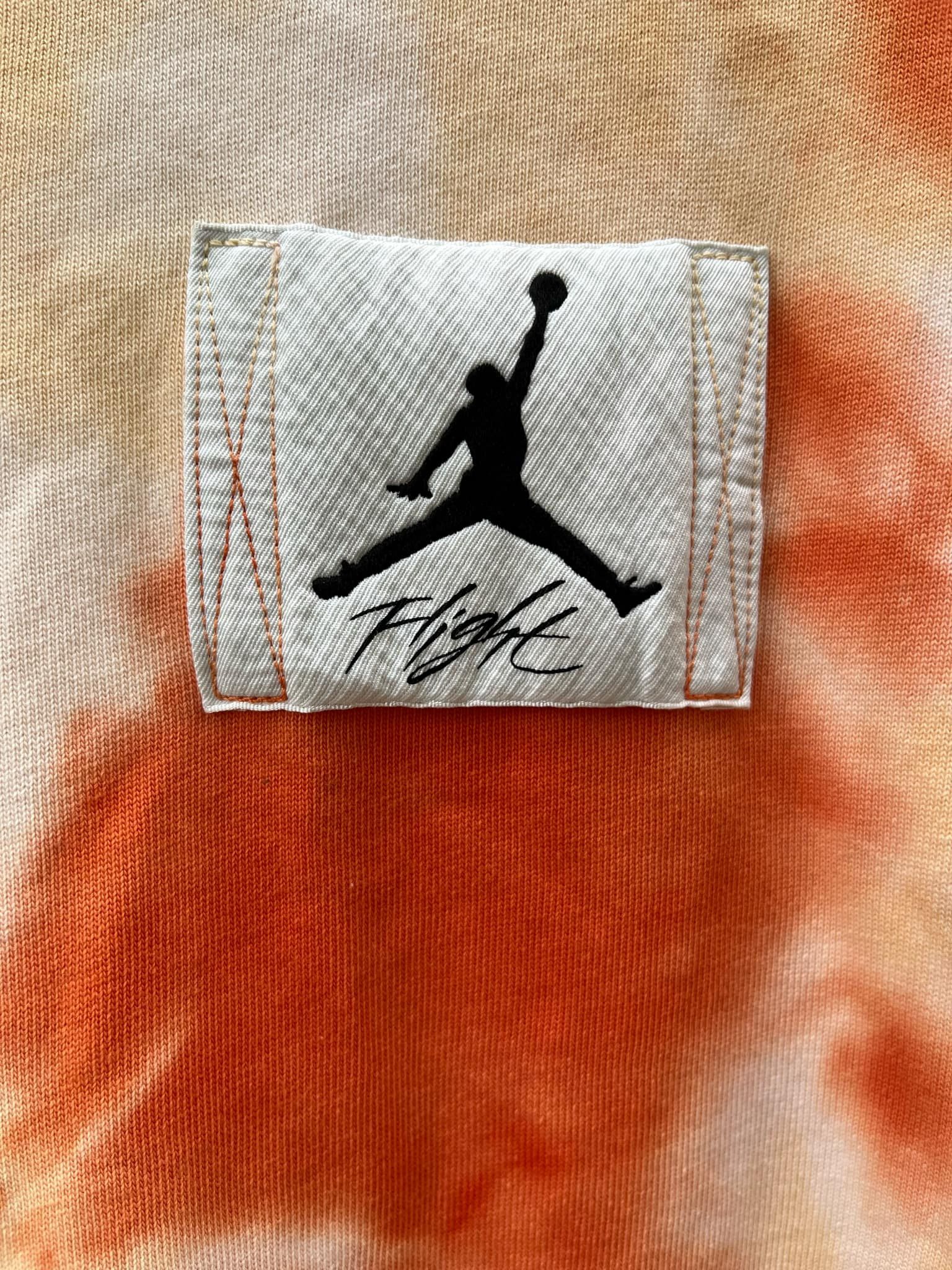 Nike Jordan Essentials Statement Tie Dye Oversize Tshirt Size US XL / EU 56 / 4 - 2 Thumbnail