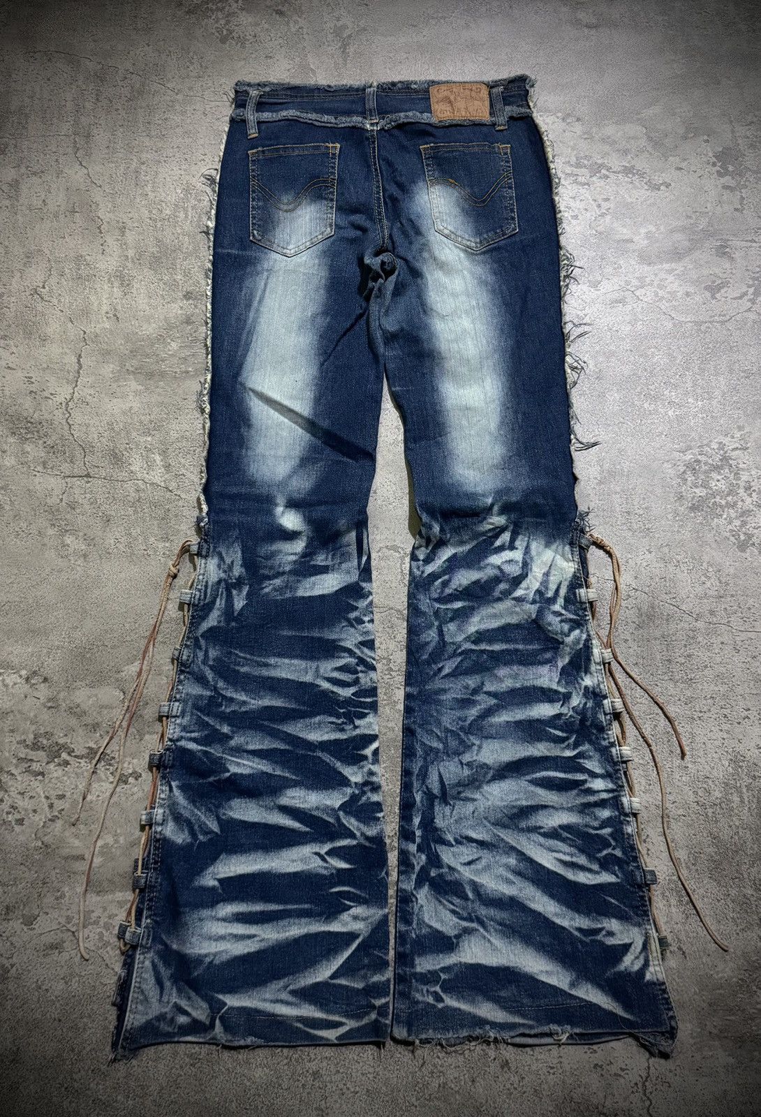 Tornado Mart Y2k Laced Ifsixwasnine Fadding Flare Jeans Size US 28 / EU 44 - 1 Thumbnail