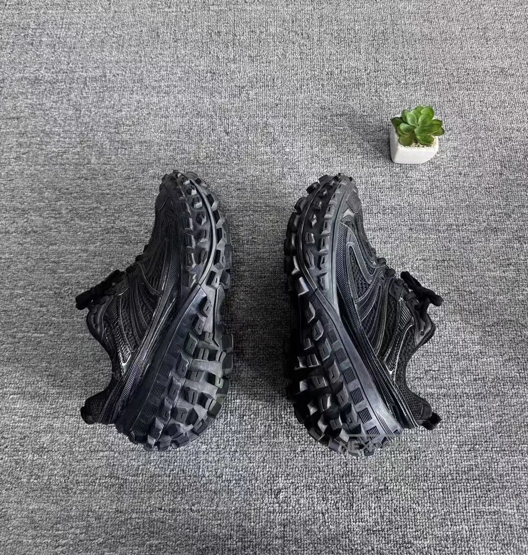 Balenciaga Balenciaga Tire Sneakers Size 37. Size US 6 / EU 39 - 3 Thumbnail