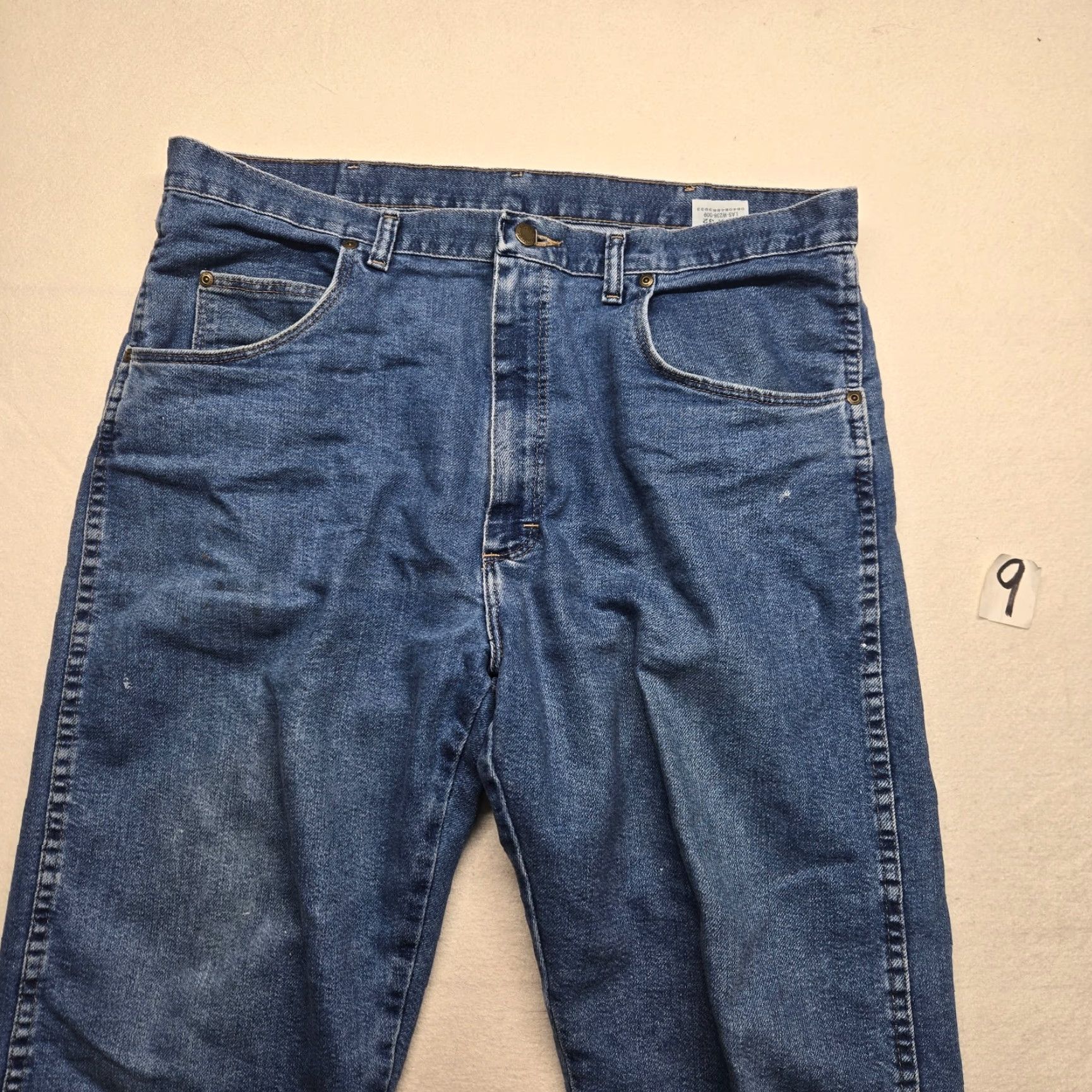 Vintage WRANGLER RUGGED Denim Blue Jeans Bootcut Pants 38 X 32 Adult Men's Cowboy Size US 38 / EU 54 - 2 Thumbnail