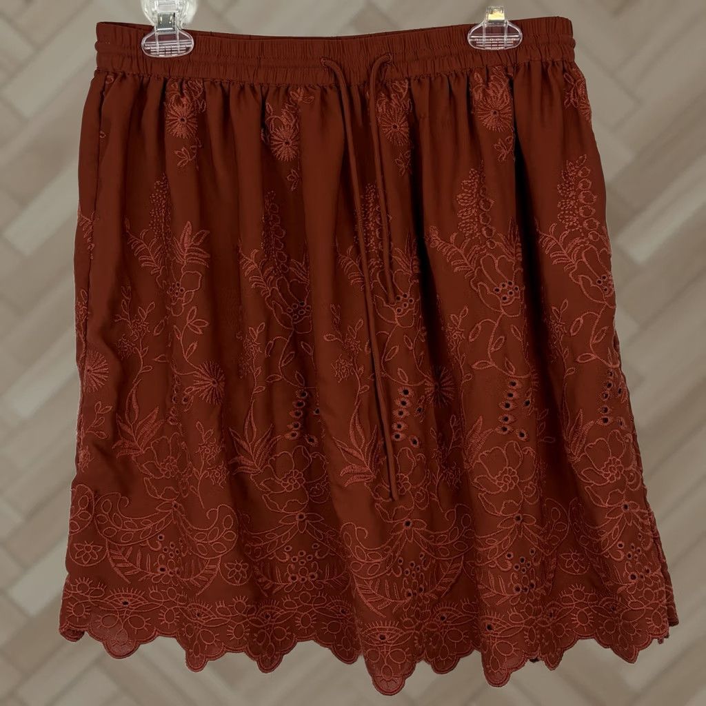 Loft LOFT Embroidered Mini Skirt Womens M Orange Elastic Waist Scalloped Hem Short Bohemian Flower Retro Pattern Size 32" / US 10 / IT 46 - 1 Thumbnail