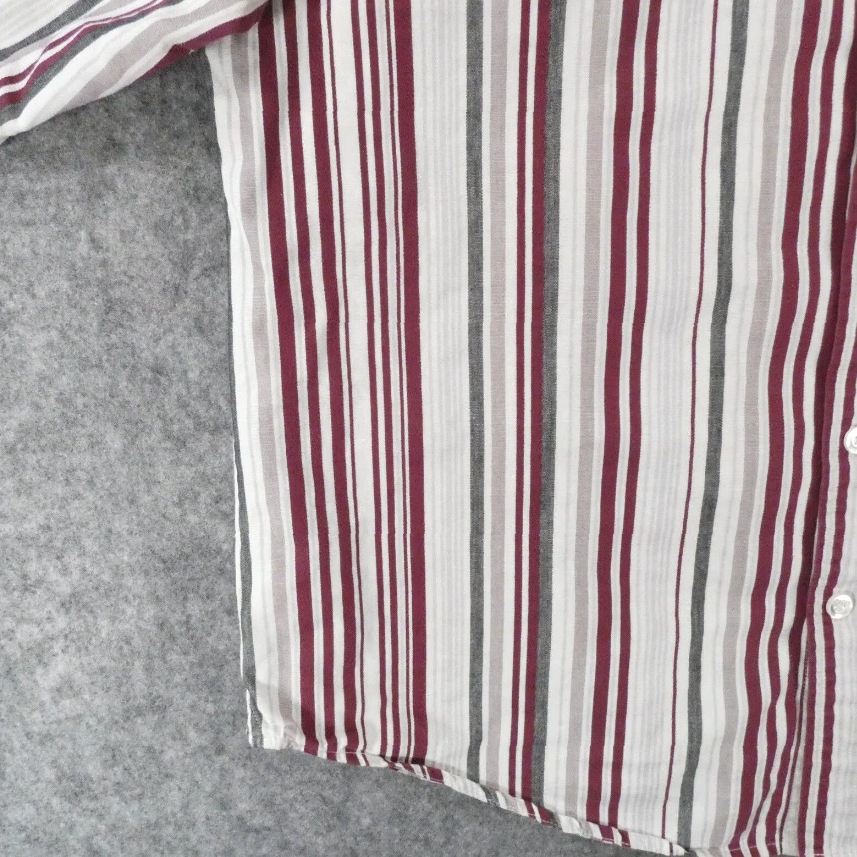 Vintage VINTAGE Marithe Francois Girbaud Shirt Men L Short Sleeve Button Up Red Gray Striped Size US L / EU 52-54 / 3 - 4 Thumbnail