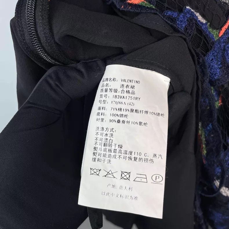 Valentino Valentino dress Size S / US 4 / IT 40 - 5 Thumbnail
