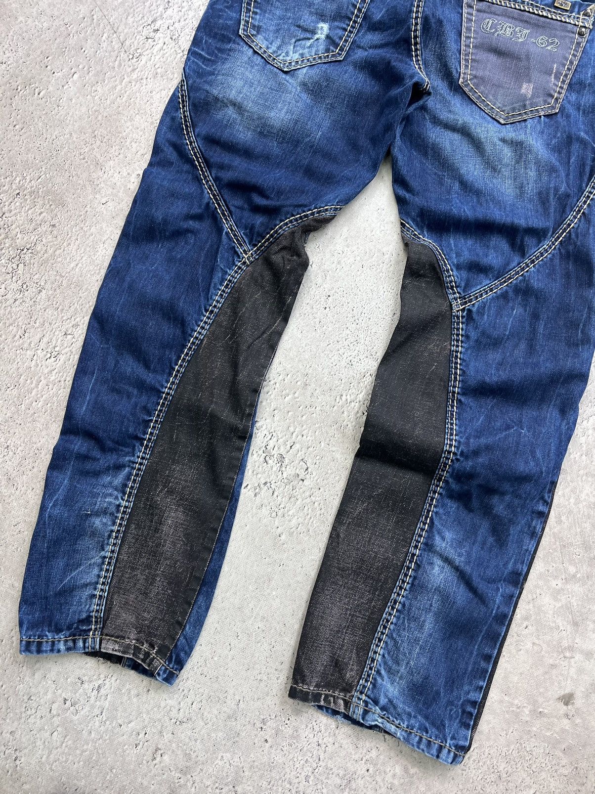 Hysteric Glamour × Japanese Brand # JUNYA WATANABE BALENCIAGA STYLE DISTRESSED JEANS Size US 32 / EU 48 - 13 Thumbnail