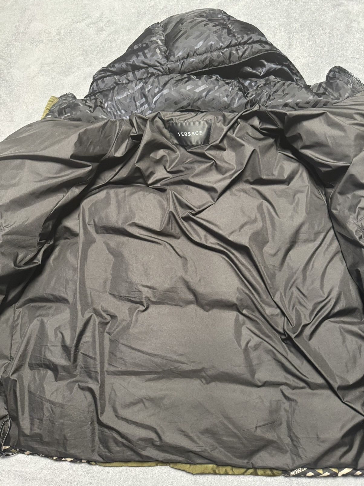Versace Versace Colorblock Pattern Puffer Coat Size US XXL / EU 58 / 5 - 3 Thumbnail