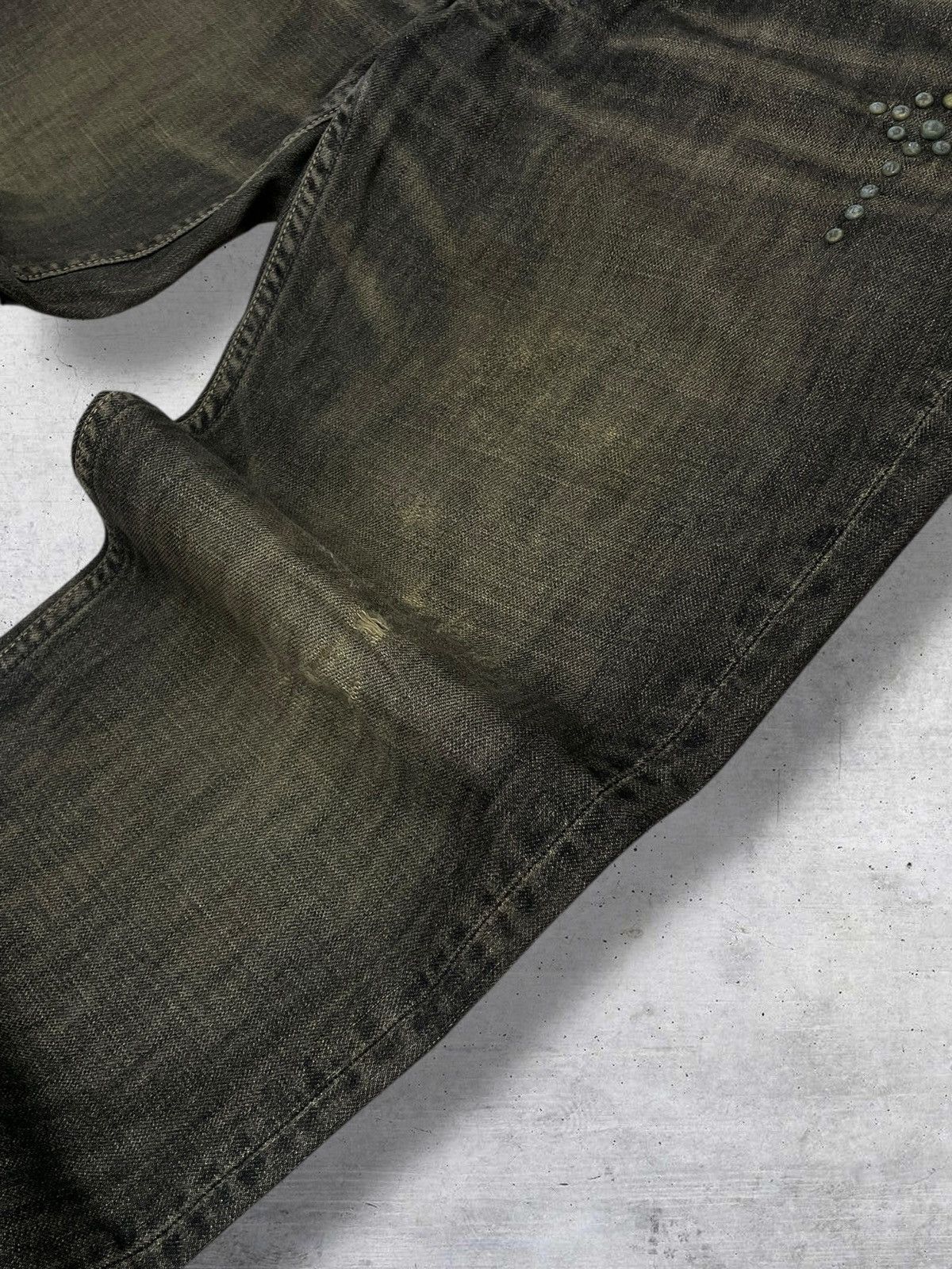 Japanese Brand VINTAGE DISTRESSED MUDWASH STUDDED JAPAN FLASH REPORT DENIM Size US 32 / EU 48 - 7 Thumbnail