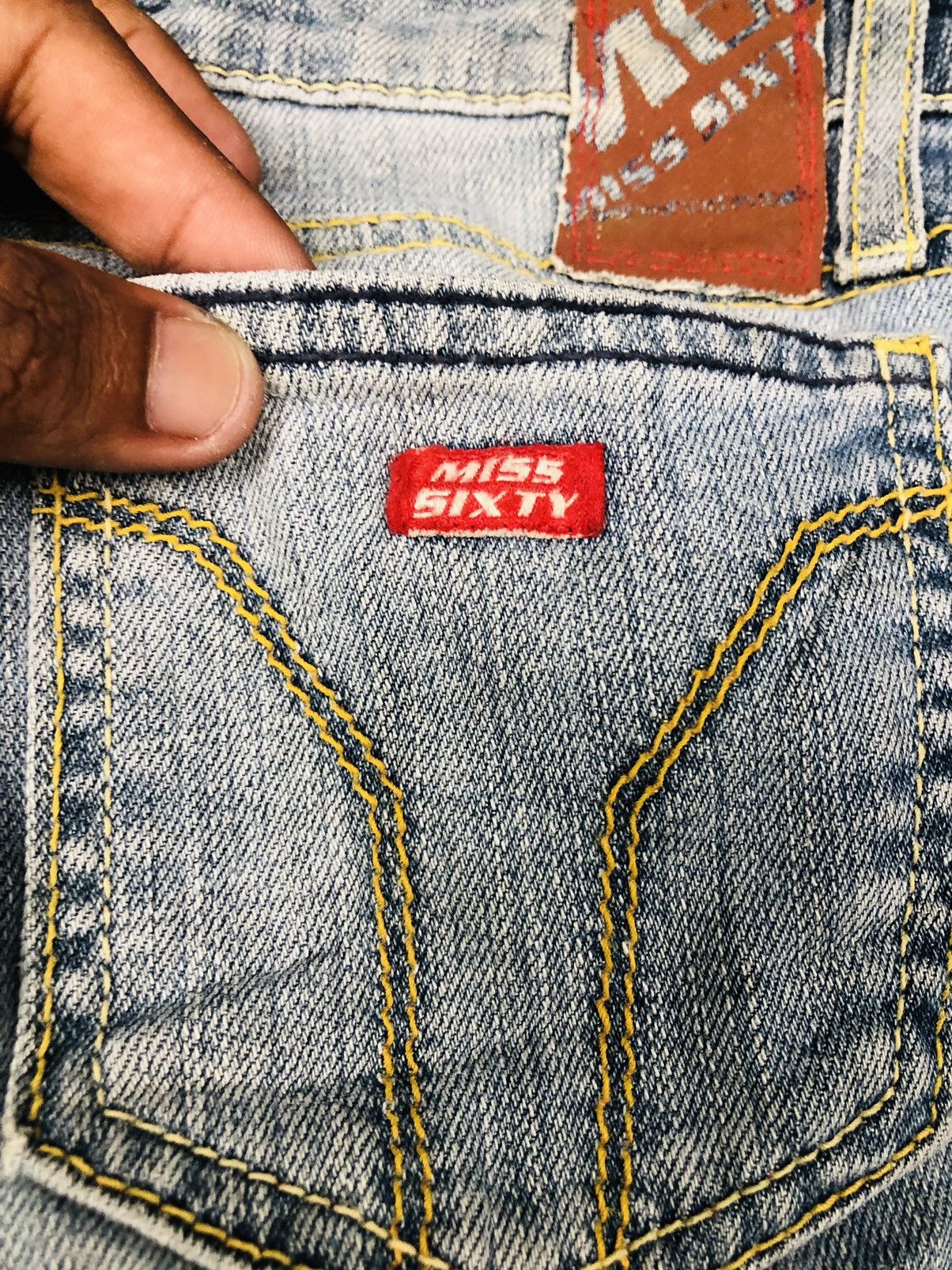 Miss Sixty Miss Sixty Jeans (21) Size 25" / US 0 / IT 36 - 21 Thumbnail