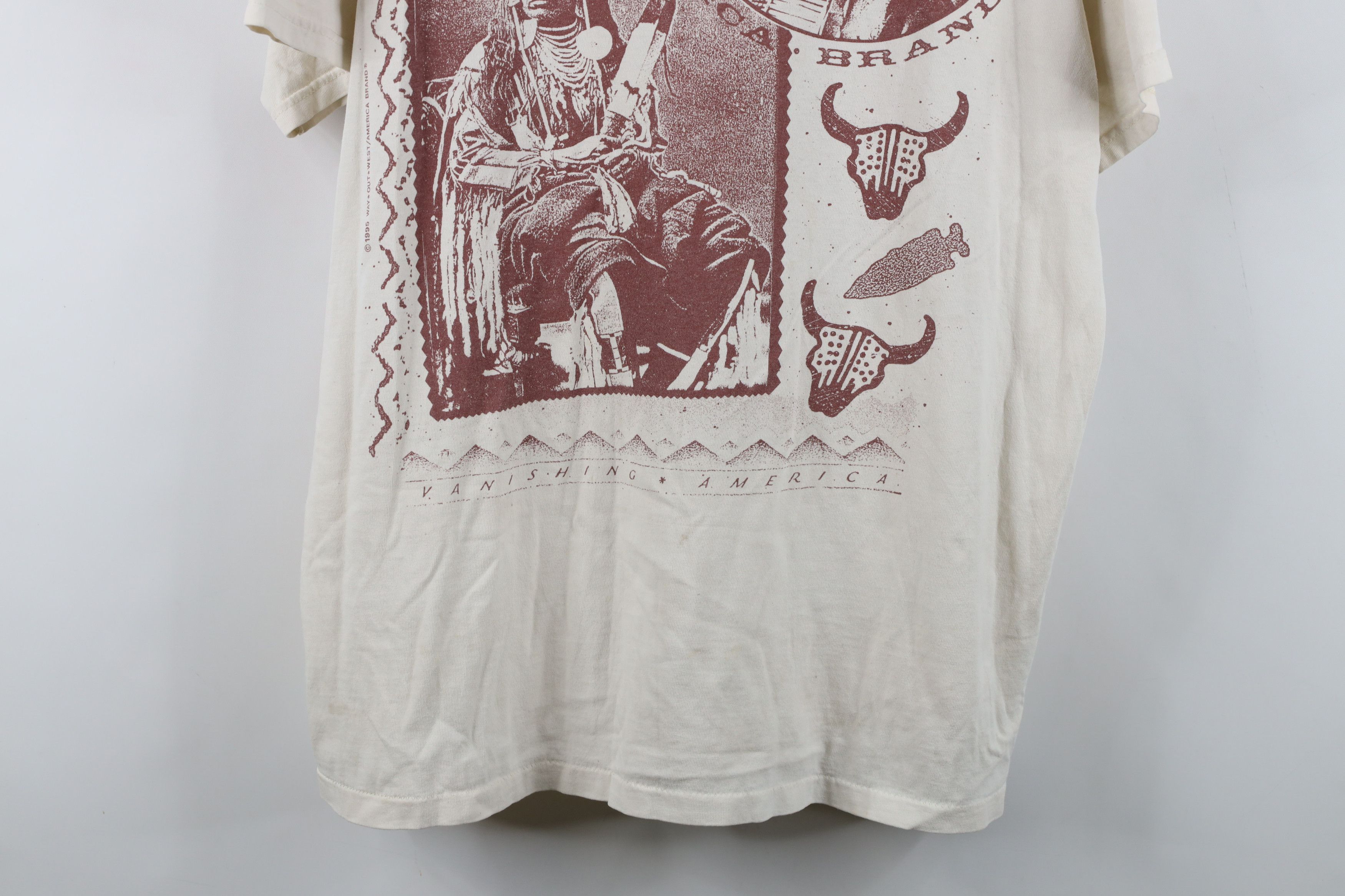 Vintage Vintage 90s Streetwear Indian All Over Print T-Shirt USA Size US XL / EU 56 / 4 - 3 Thumbnail