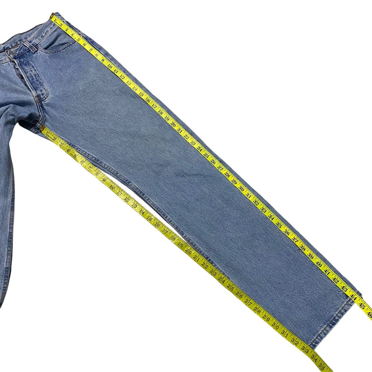 Levi's Vintage 90s Levis 501 Lightwash Jeans Nice Faded Jeans Size US 32 / EU 48 - 22 Thumbnail