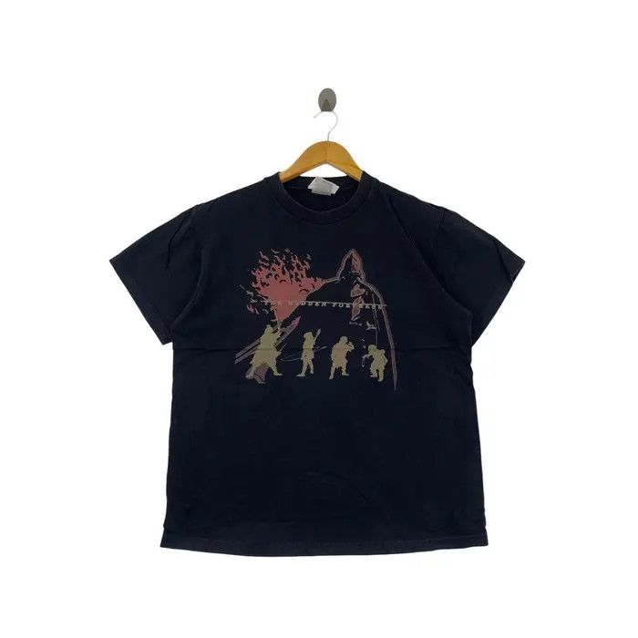 Vintage Vintage AKIRA KUROSAWA FILM Hidden Fortress Remake Tee Shirt Size US M / EU 48-50 / 2 - 1 Thumbnail