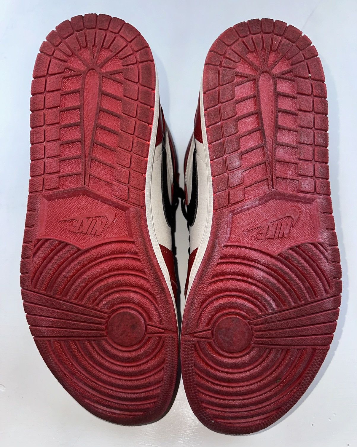 Jordan Brand × Nike Jordan 1 Chicago Lost & Found Size US 11.5 / EU 44-45 - 8 Thumbnail