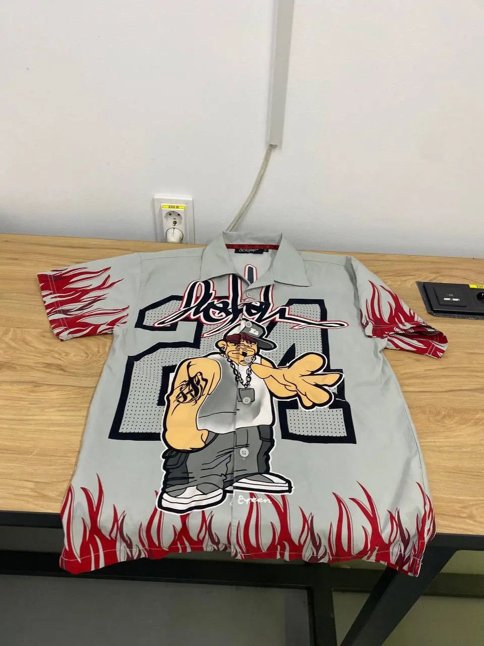 Japanese Brand Over Game Vintage Rap Crazy Shirt Size US S / EU 44-46 / 1 - 1 Thumbnail