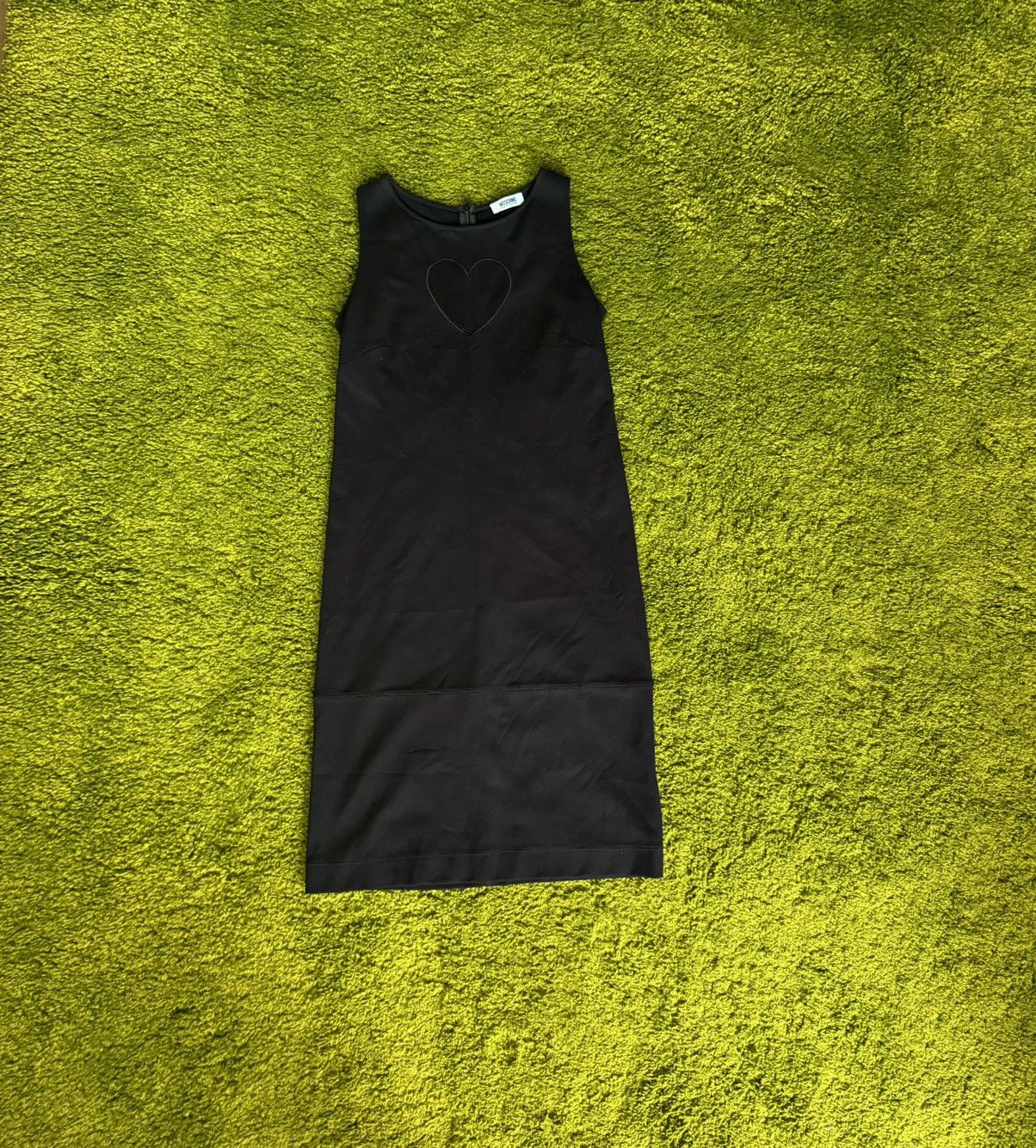Designer × Moschino × Vintage Moschino cheap and chick hearth mesh bust dress Size M / US 6-8 / IT 42-44 - 1 Thumbnail