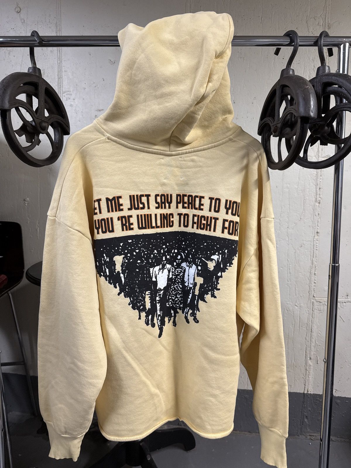 Barriers Barriers Fred Hampton Size US XXL / EU 58 / 5 - 2 Thumbnail