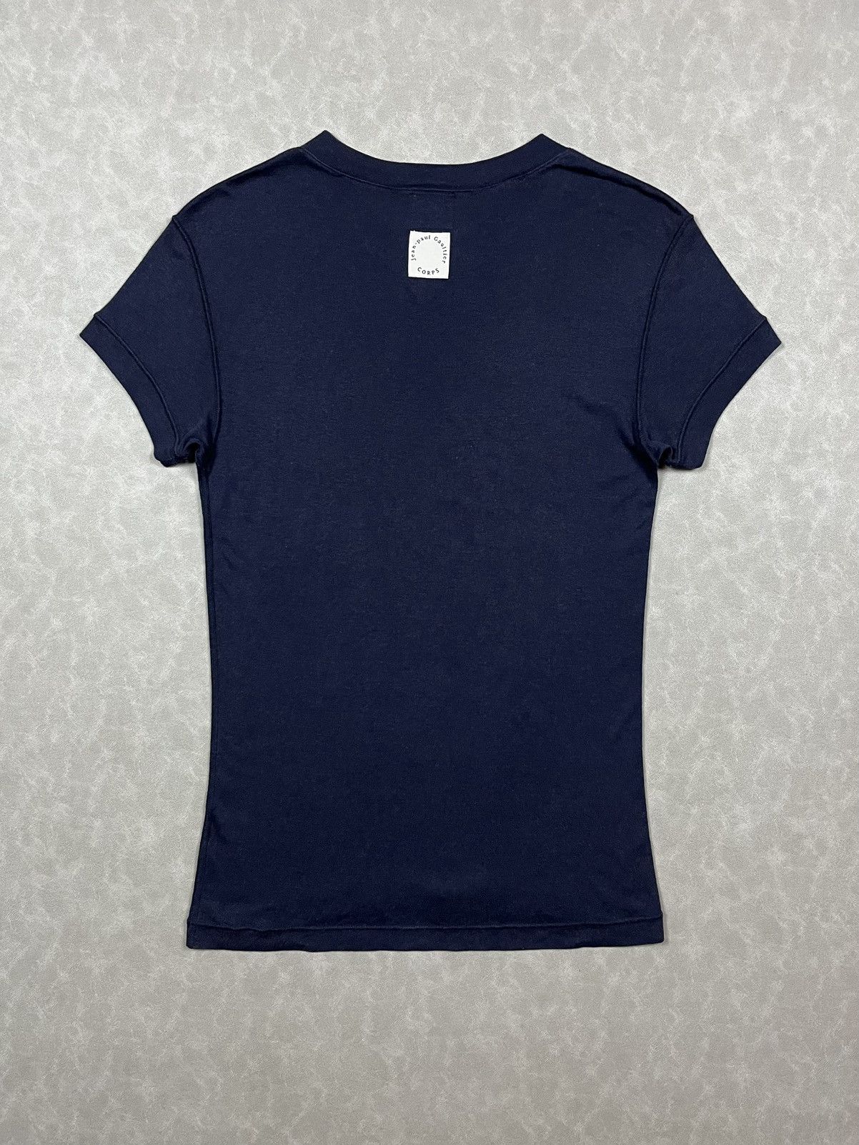 Jean Paul Gaultier 90s JPG vneck tee Size US S / EU 44-46 / 1 - 2 Thumbnail