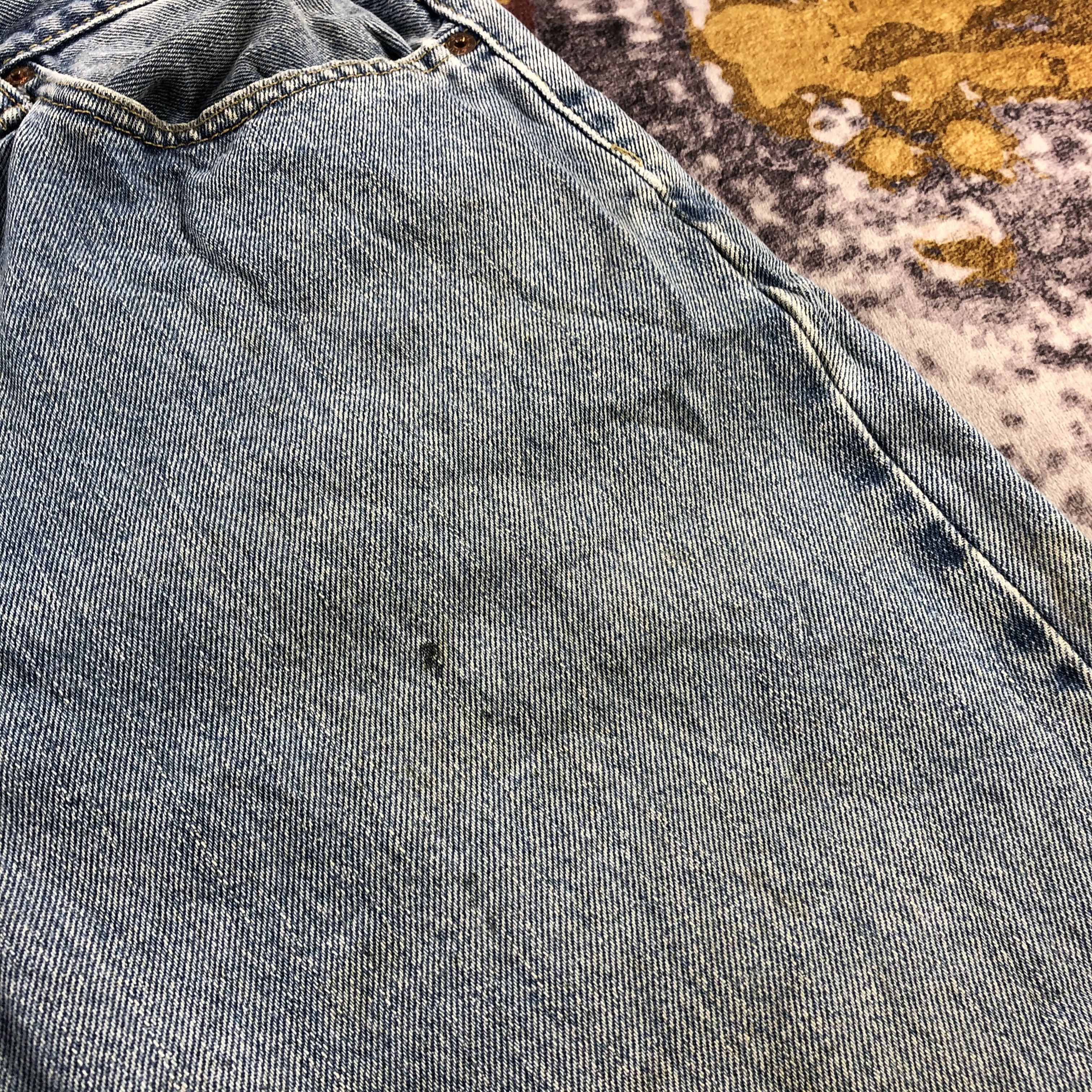 Levi's × Vintage Vintage Blue Wash Levis 550 Jeans-JM2995 Size US 33 - 10 Thumbnail