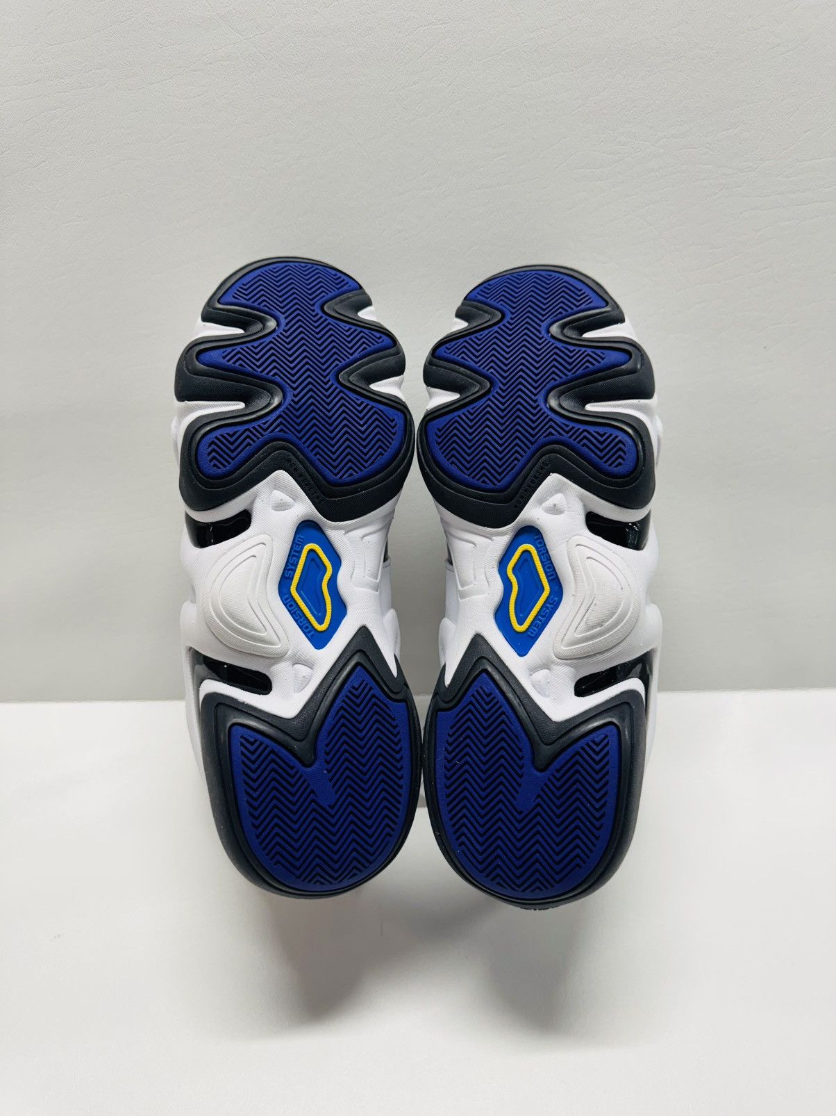 Adidas Adidas Original Crazy 8 White/Core Black Size US 11.5 / EU 44-45 - 6 Thumbnail