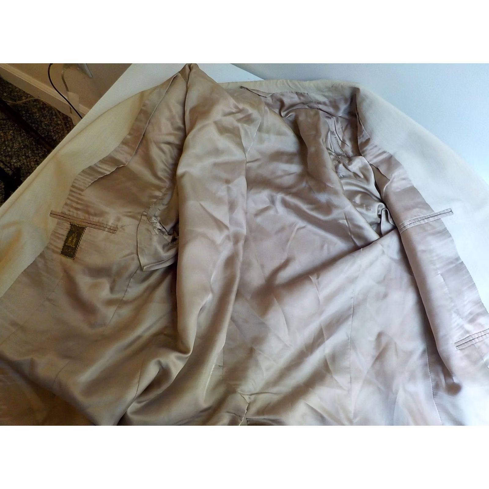 Vintage VINTAGE Oxxford Clothes Two-Button Beige Sport Coat Jacket Men 42R, Regular, Neiman Marcus, Notch Lapel, Fully Lined Speical Size US XS / EU 42 / 0 - 6 Thumbnail