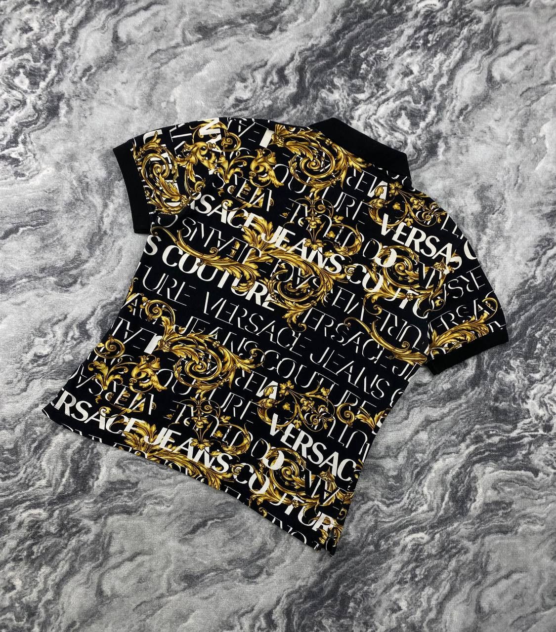 Versace Versace Jeans Couture All Over Baroque Polo Shirt Men Size L Size US L / EU 52-54 / 3 - 2 Thumbnail