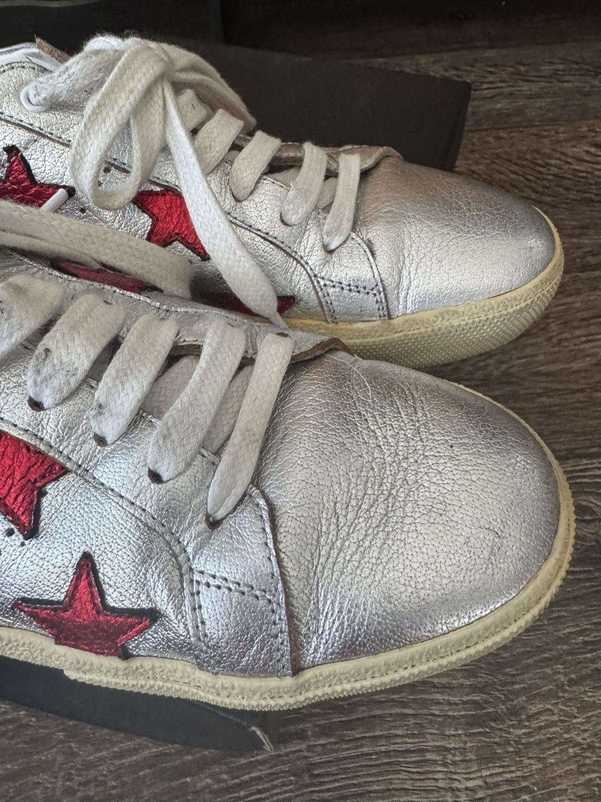 Saint Laurent Paris SLP Silver Leather SL/06 Low Size US 6 / EU 39 - 6 Thumbnail