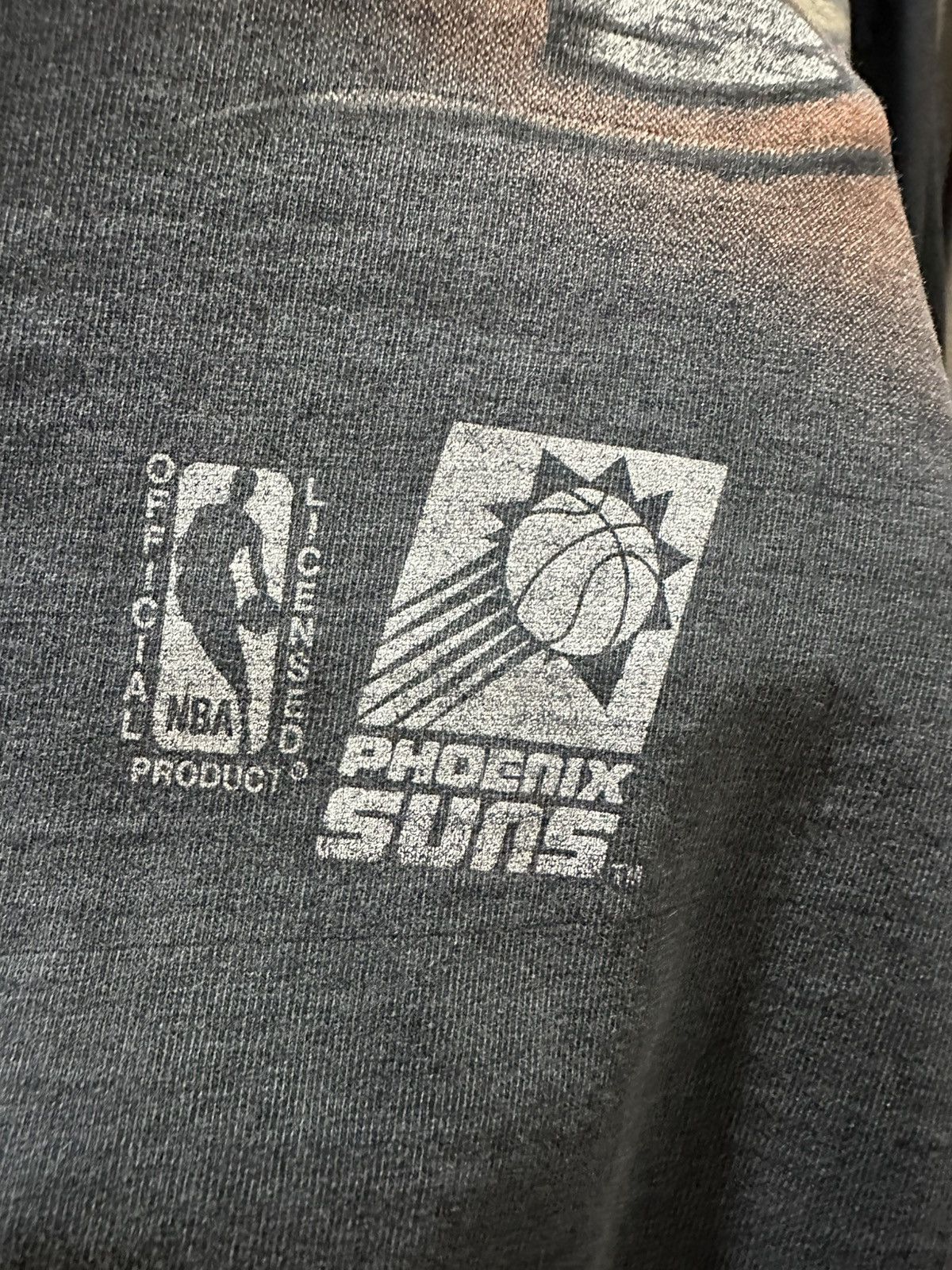 Vintage Vintage NBA Phoenix Suns Tazmania 1995 Size US L / EU 52-54 / 3 - 3 Thumbnail