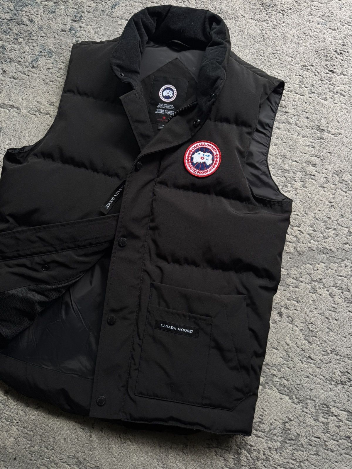 Canada Goose Canada Goose Black Noir Puffer Down Vest Jacket Mens S Size Size US S / EU 44-46 / 1 - 2 Thumbnail