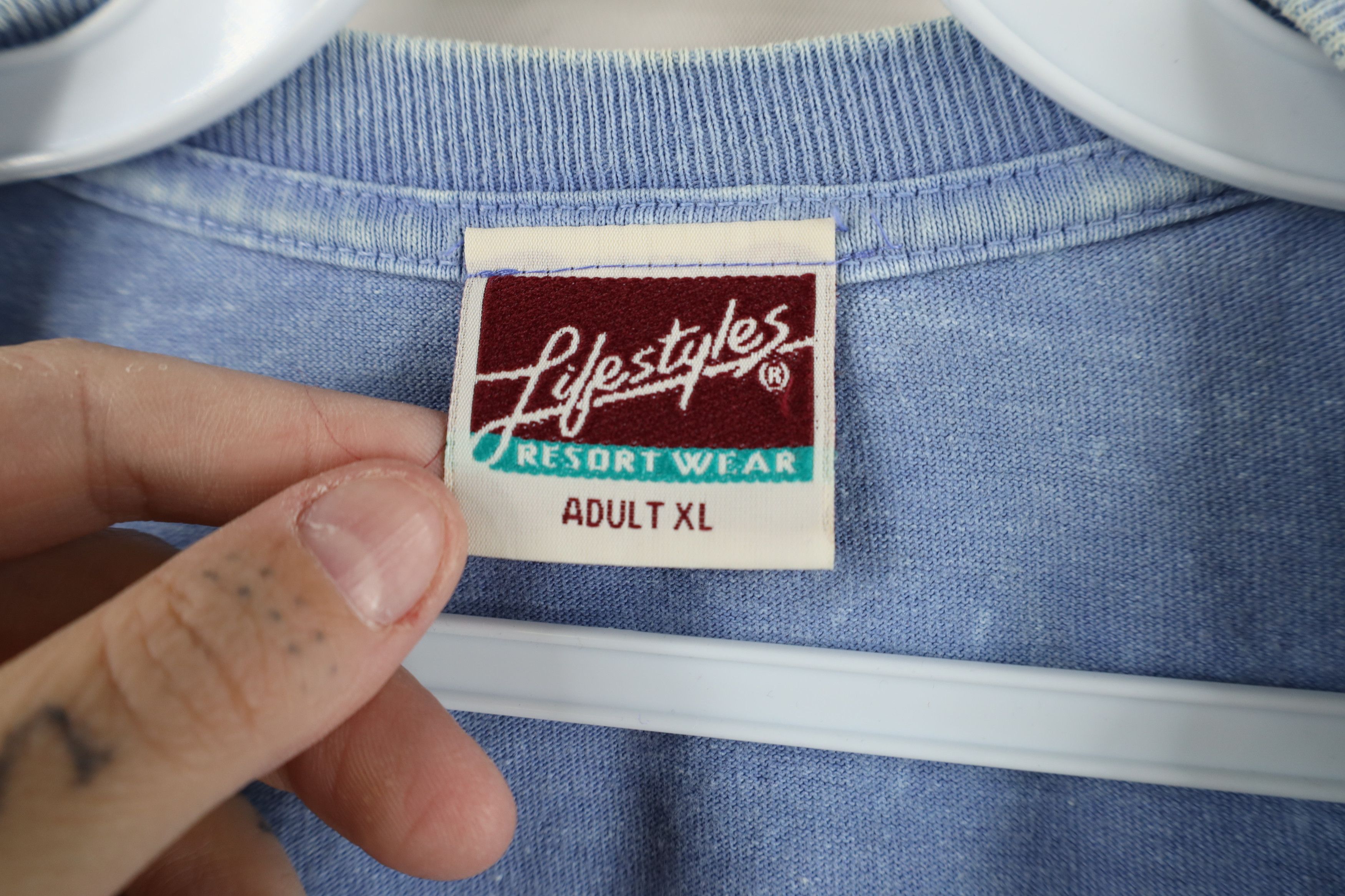Vintage Vintage 90s Streetwear Los Angeles California T-Shirt USA Size US XL / EU 56 / 4 - 8 Thumbnail
