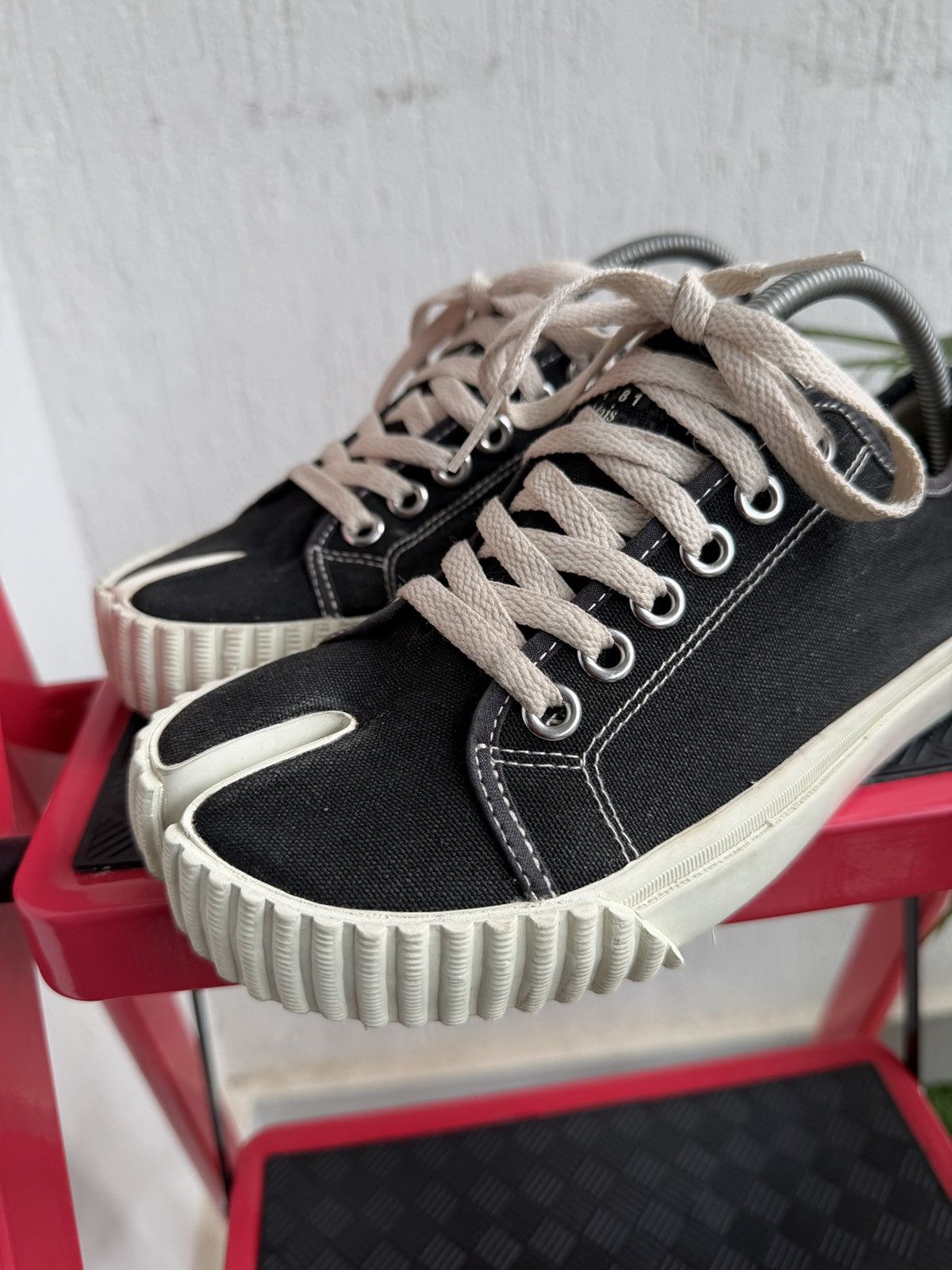 Maison Margiela tabi canvas sneaker Size US 8 / IT 38 - 5 Thumbnail