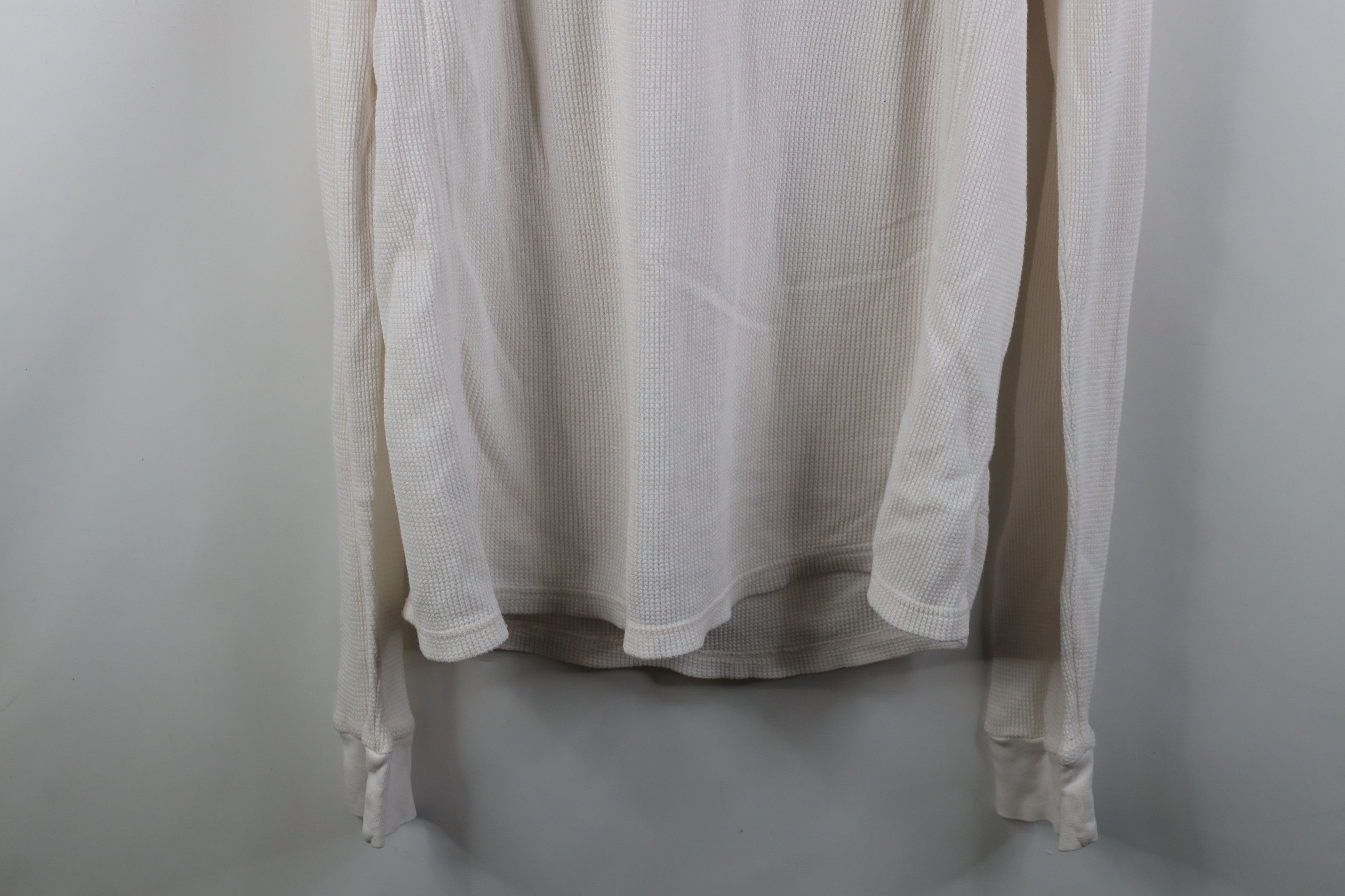 Calvin Klein Vintage 90s Calvin Klein Oversized Thermal Waffle T-Shirt Size US M / EU 48-50 / 2 - 11 Thumbnail