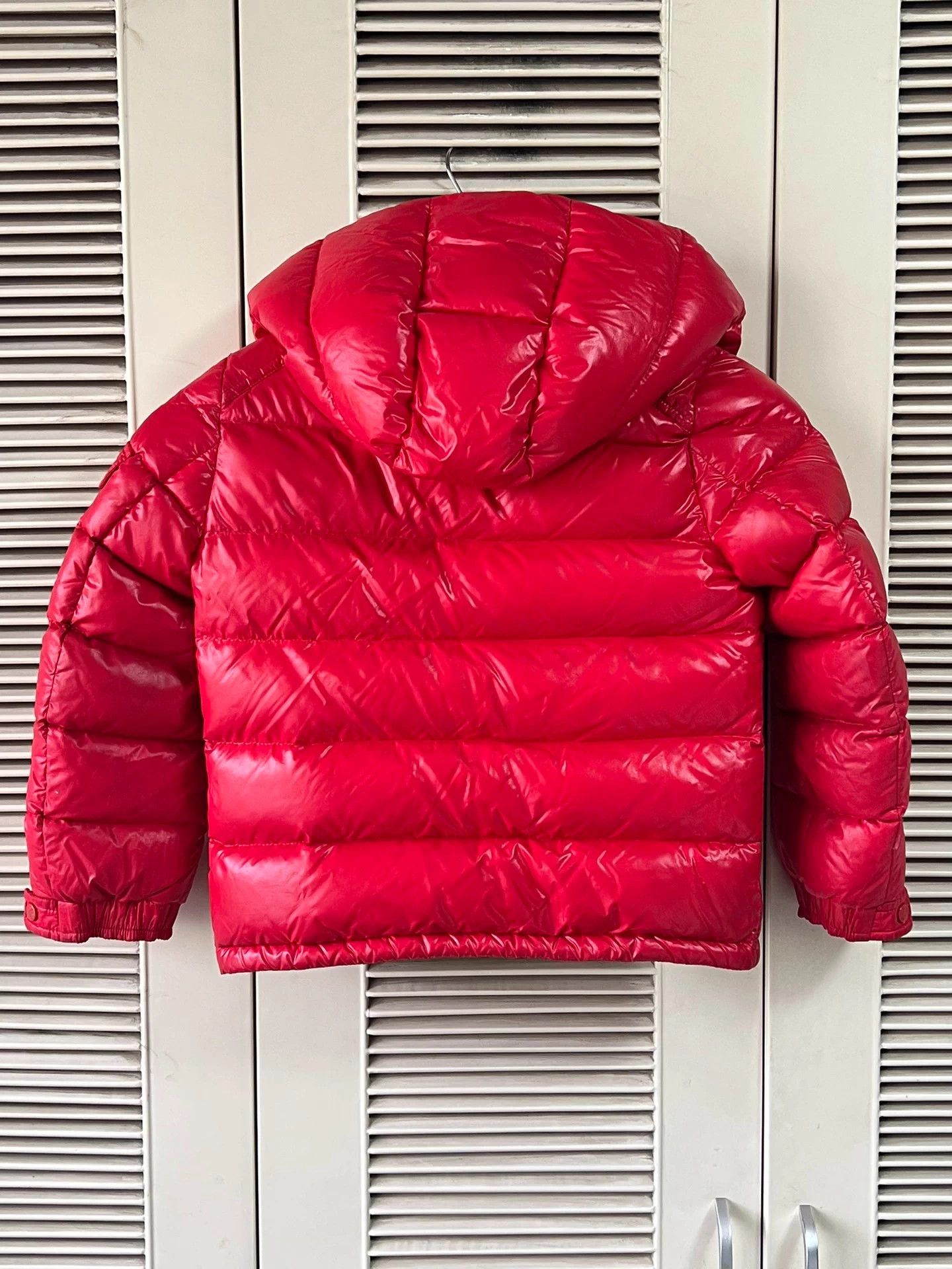 Moncler Moncler Kids Red Shiny Maya 116cm Down Jacket Size XS / US 0-2 / IT 36-38 - 2 Thumbnail