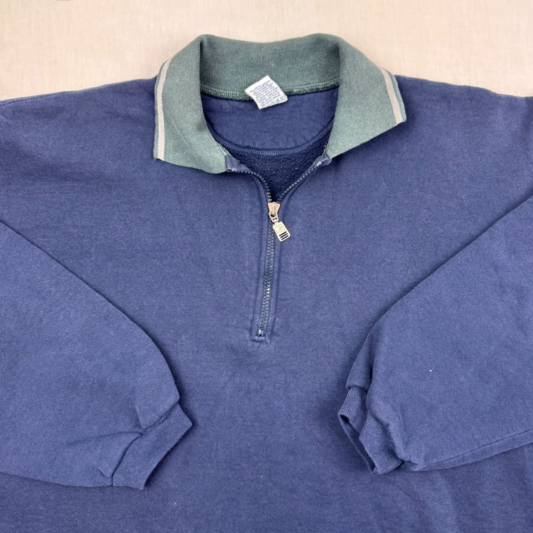 Russell Athletic VINTAGE Russell Athletic Quarter Zip Sweatshirt Adult Large Blue USA 90s Mens Russell Athletic Sweatshirt Quarter Zip Zip Utility Pullover Size US L / EU 52-54 / 3 - 2 Thumbnail