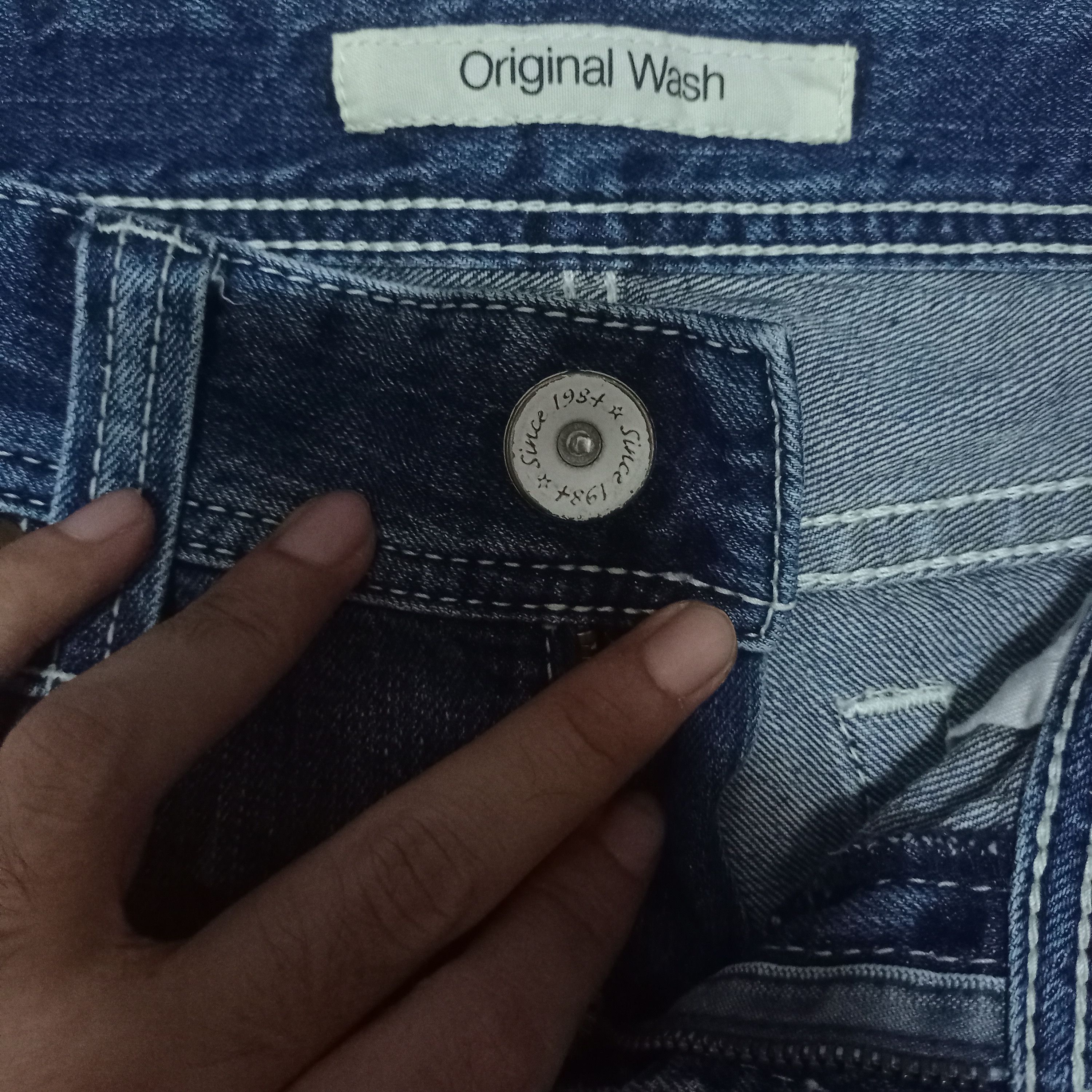 Japanese Brand × Uniqlo Vintage Japanese Uniqlo Blue Wash Flare Jeans 32x32 Size US 32 / EU 48 - 3 Thumbnail