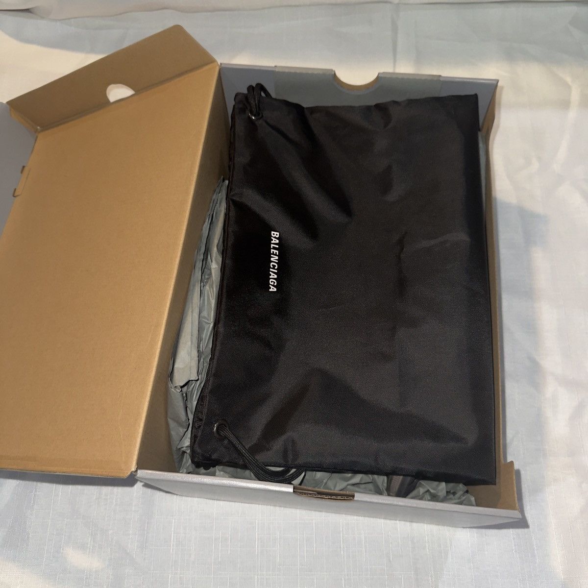 Balenciaga Balenciaga 3XL “Khaki/Eggshell” Size 45 Size US 12 / EU 45 - 9 Thumbnail