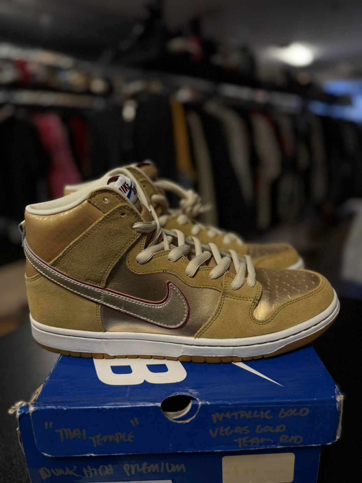 Nike Size 11- Nike SB Dunk High Premium Koston 2010 (313171- 702) Size US 11 / EU 44 - 11 Thumbnail