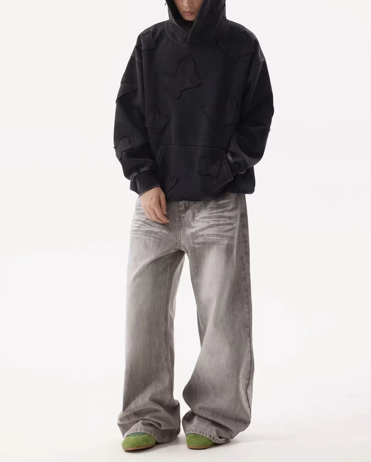 Japanese Brand × Vintage Vintage Washed Worn-out Loose Jeans Size US 29 - 1 Thumbnail