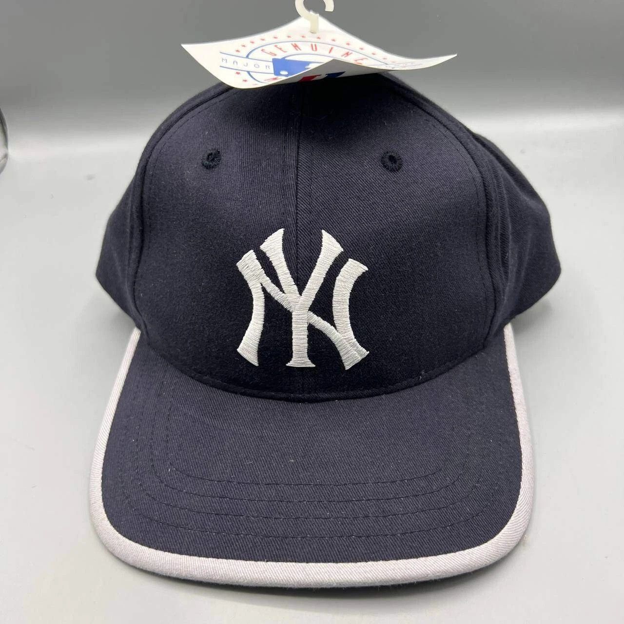Twins Enterprise Inc. × Vintage New York Yankees Hat Men Twins Enterprise MLB Strap Back Size ONE SIZE - 1 Thumbnail