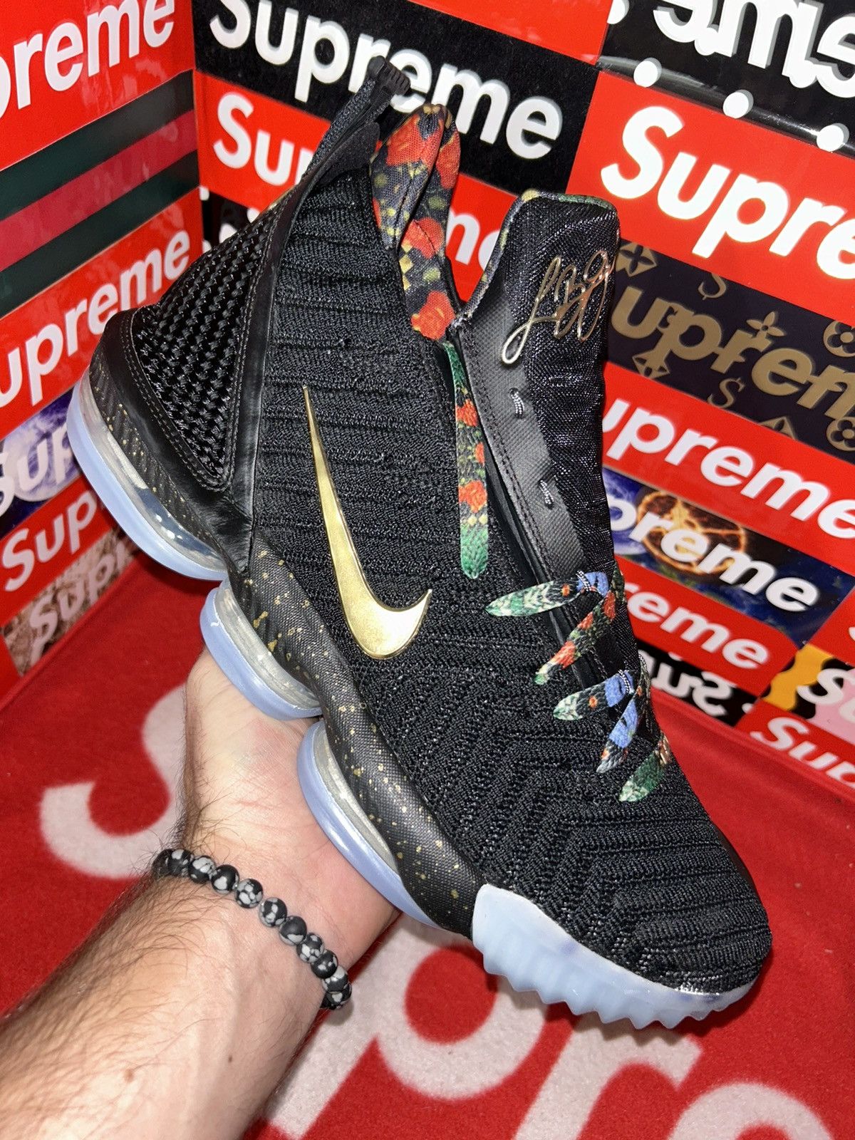 Nike NEW Nike LeBron 16 ‘Watch the Throne’ CI1518-001 size 12 NEW Size US 12 / EU 45 - 8 Thumbnail