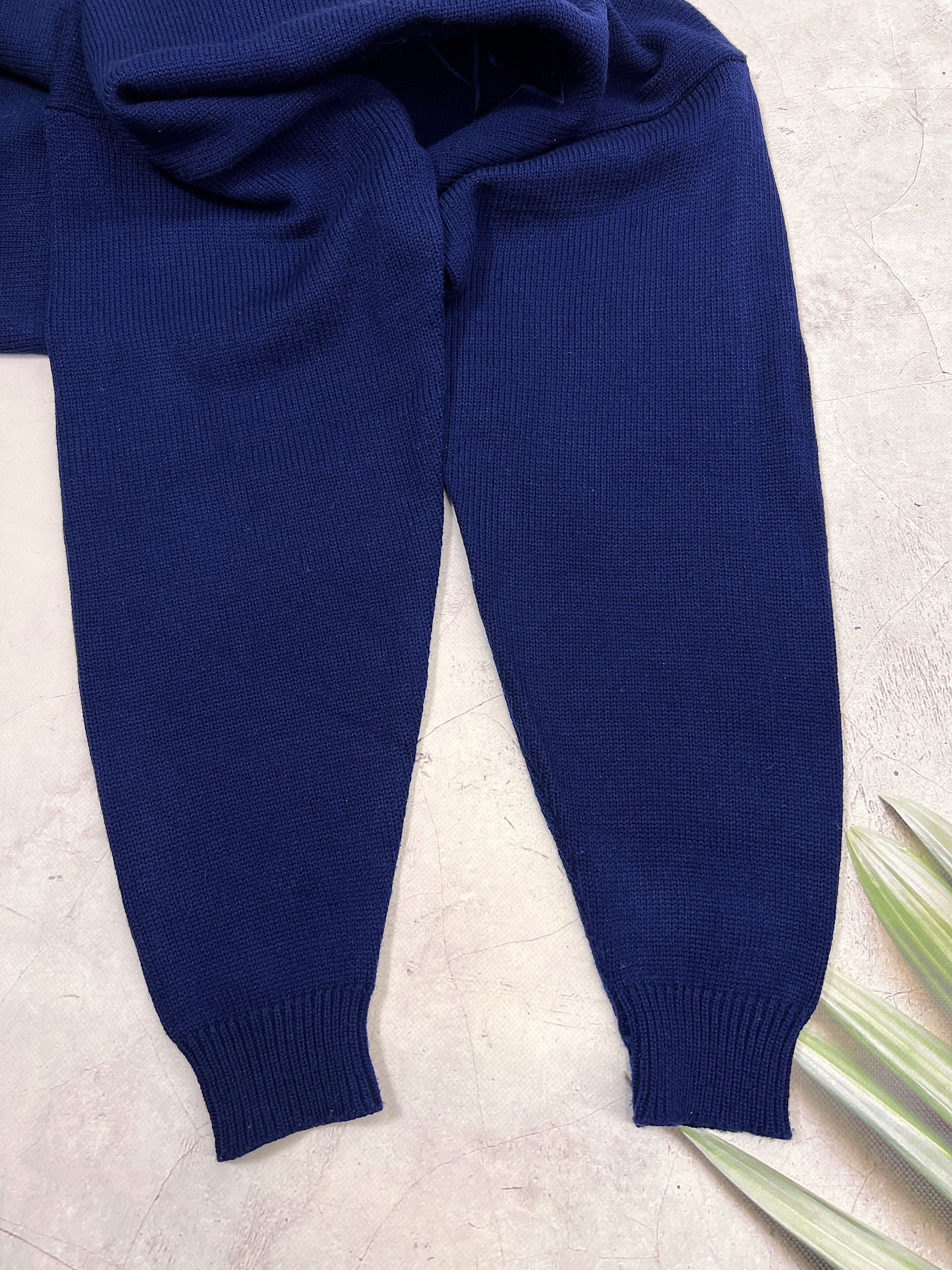 Hugo Boss × Vintage Vintage Hugo Boss Knit Sweater Embroidered Big Logo Size US M / EU 48-50 / 2 - 10 Thumbnail