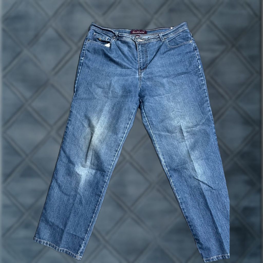 Gloria Vanderbilt Gloria Vanderbilt Amanda Jeans Women’s Denim Straight 18W Blue Size 40" / US 18 - 1 Thumbnail