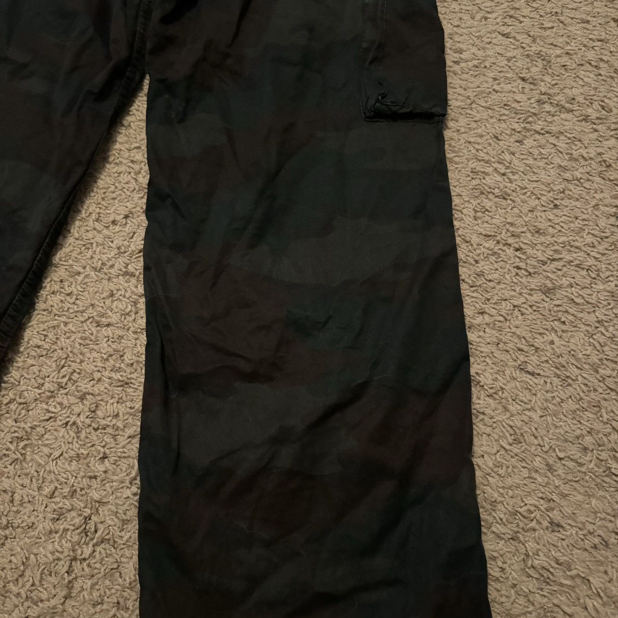 Vintage VINTAGE MILITARY CUSTOM DARK DYE CARGO PANTS! Size US 30 / EU 46 - 6 Thumbnail