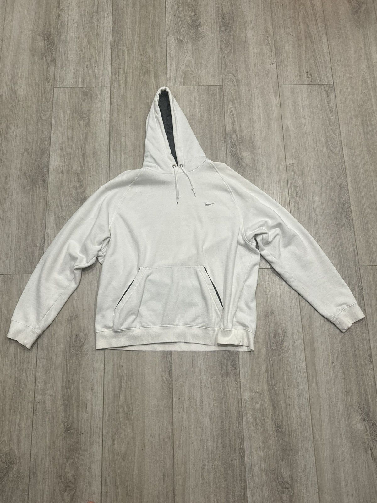 Nike × Vintage Nike Y2K Hoodie W Embroidery White Size US XL / EU 56 / 4 - 1 Thumbnail