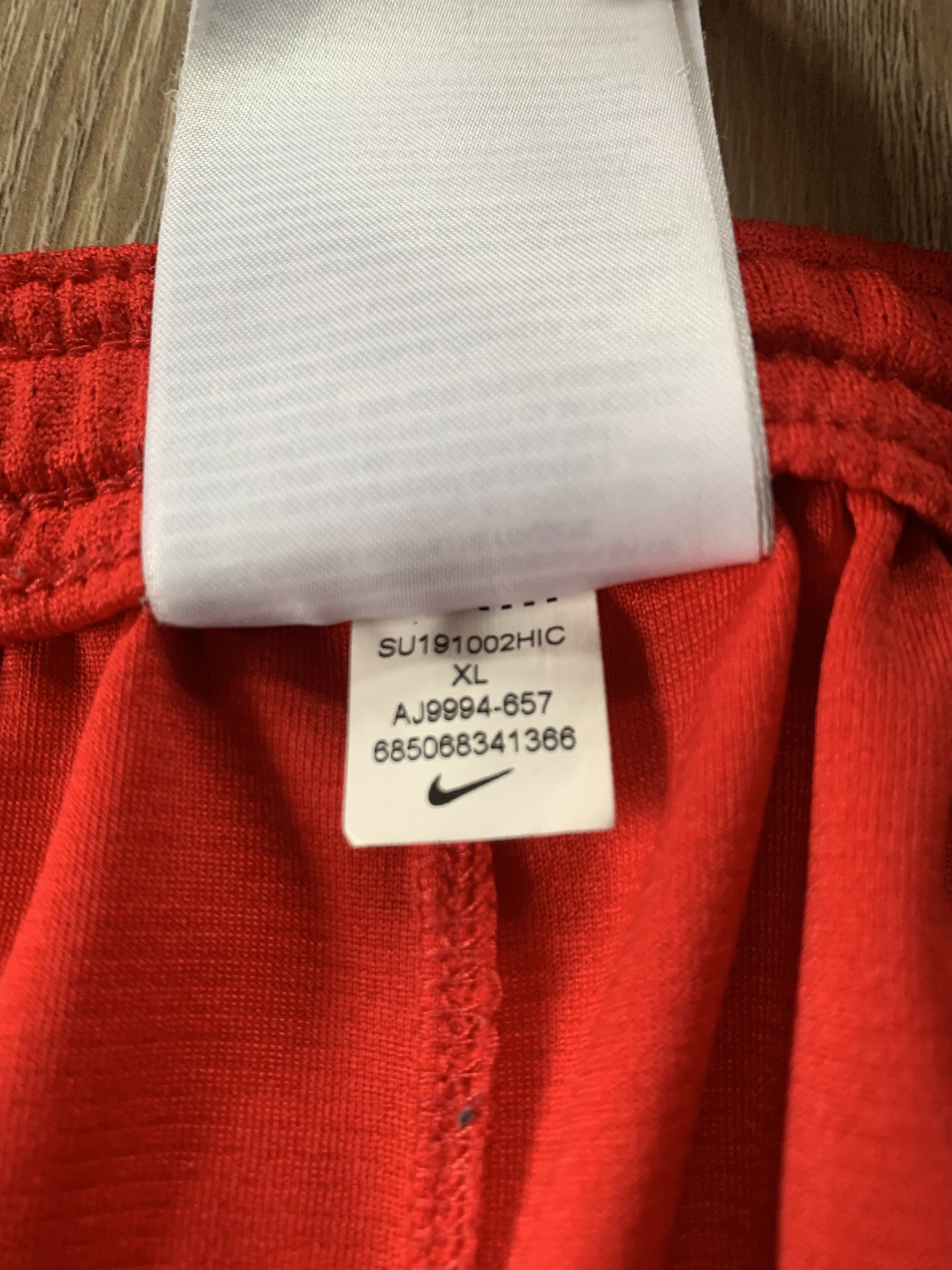Nike Nike Red Sport Training Shorts Size US 36 / EU 52 - 8 Thumbnail