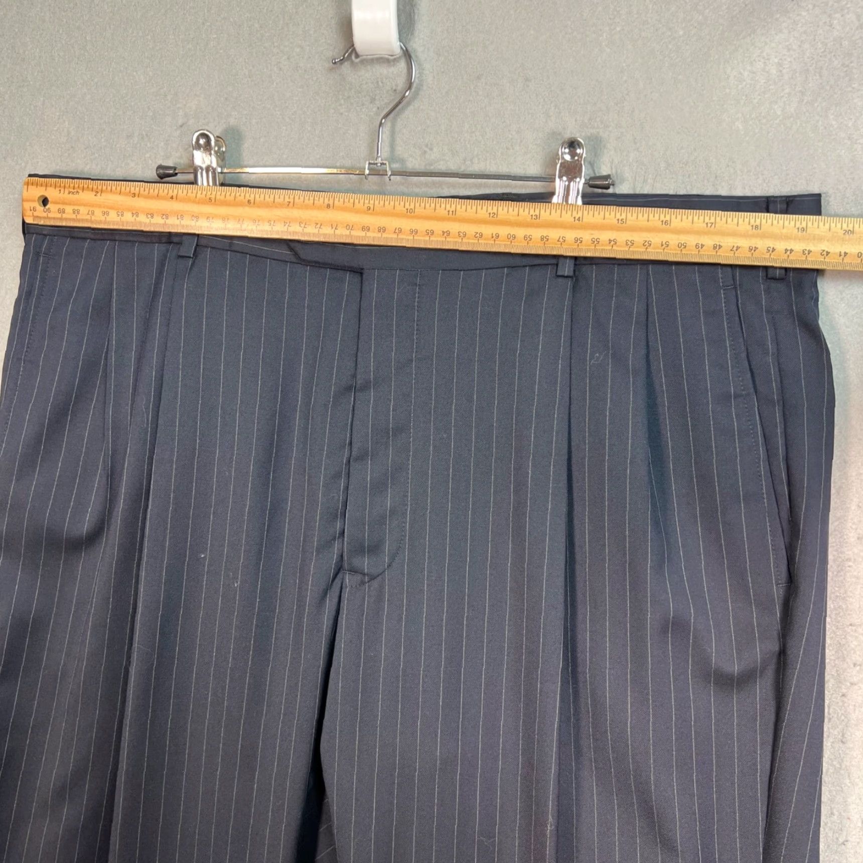 Brooks Brothers Brooks Brothers Madison 1818 Blue Pinstripe Wool Dress Pants Size 45 x 40 Men Pants Dress Wool Pinstripe 38x27? Size US 44 / EU 60 - 5 Thumbnail