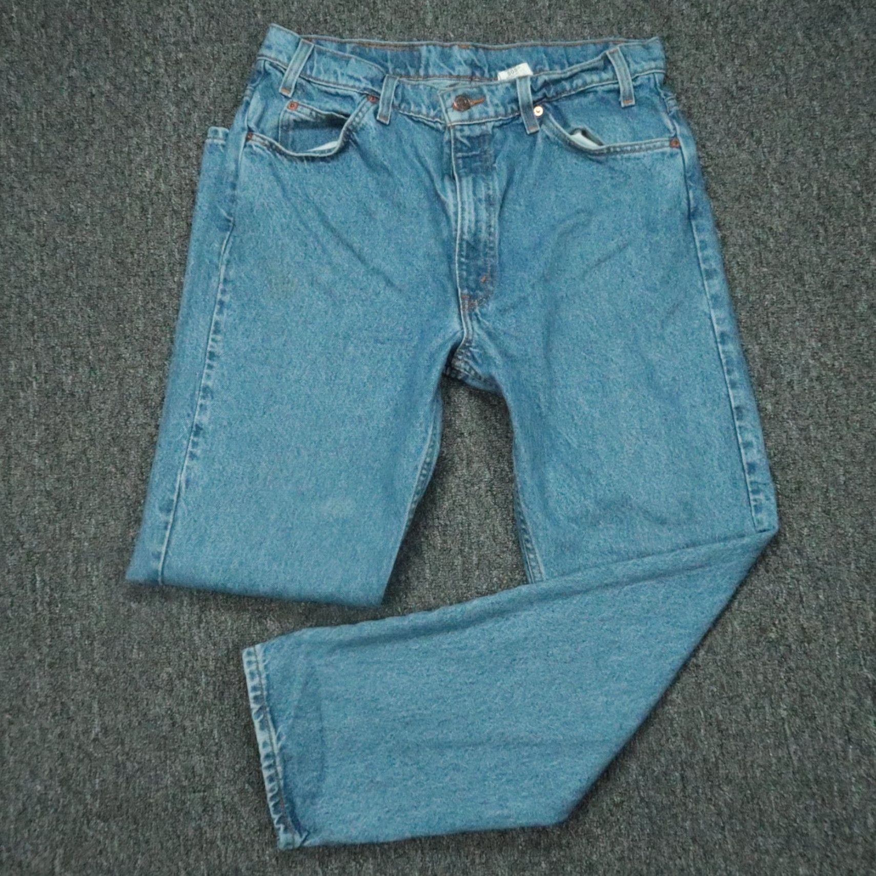 Levi's VINTAGE Levi's Jeans Mens 33x30 Blue 505 Orange Tab Straight 5 Pocket 90s Y2K Size US 33 - 2 Thumbnail