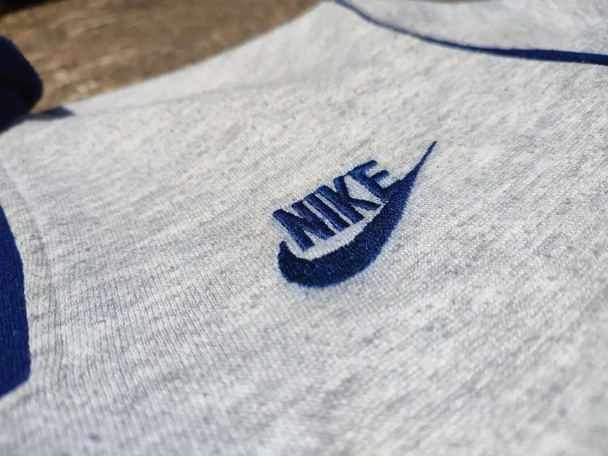 Nike Vintage 80s Nike Sportswear Full-Zip Track Jacket Grey/Blue Size US L / EU 52-54 / 3 - 3 Thumbnail