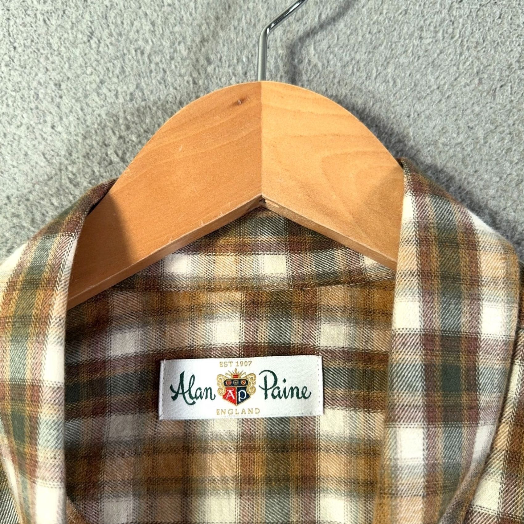 Vintage Alan Paine Flannel Shirt Mens 2XL Brown Plaid Long Sleeve Button-Up Cotton Shirt Size US XXL / EU 58 / 5 - 4 Thumbnail