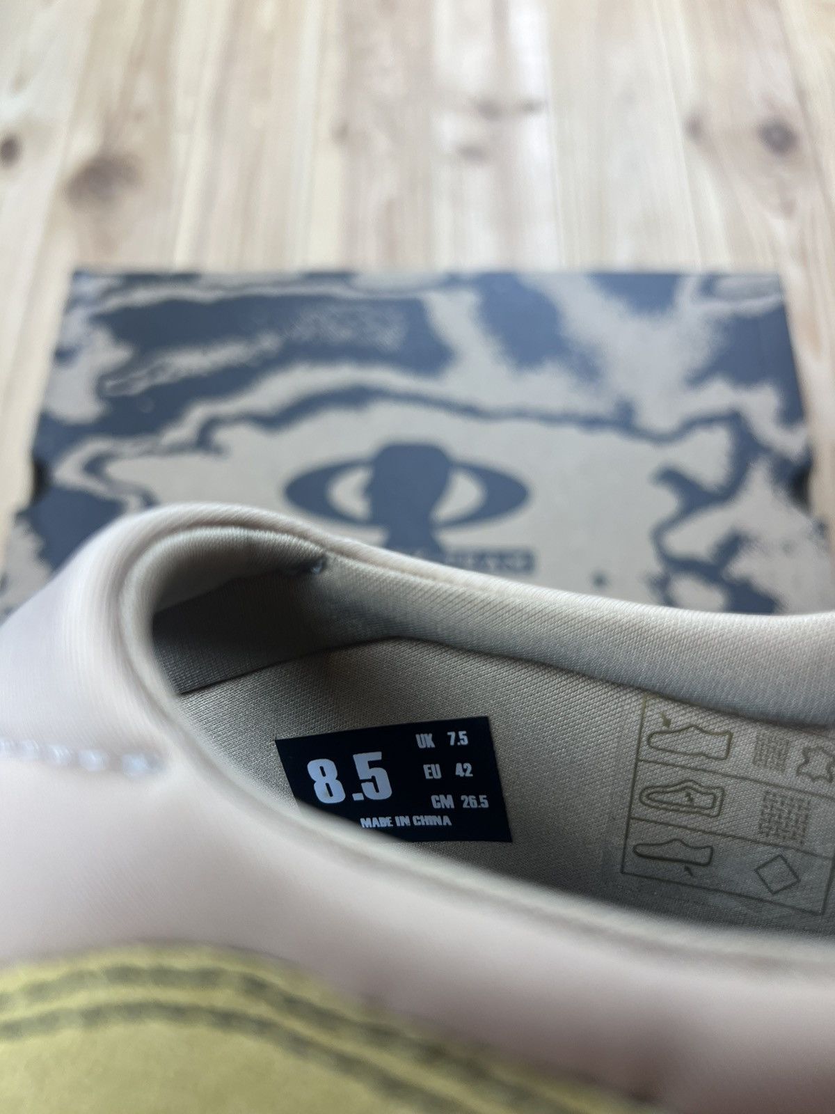 Brain Dead × Oakley New Oakley x Brain Dead factory team Suede flash sandal Size US 8.5 / EU 41-42 - 6 Thumbnail