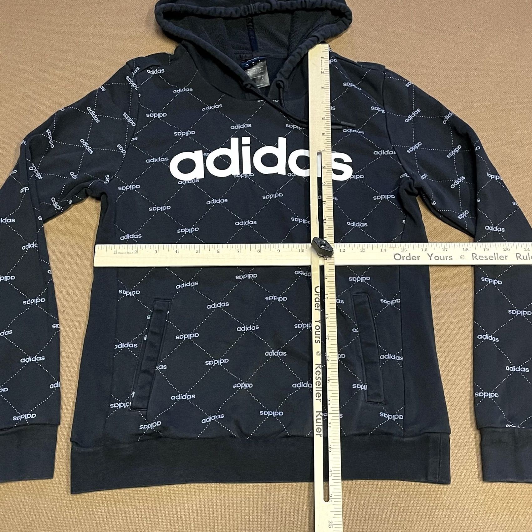Adidas Adidas Hoodie Womens S Black Spell Out Logo Pullover Sweatshirt Kangaroo Pocket Sweatshirt Casual Athletic Size S / US 4 / IT 40 - 2 Thumbnail