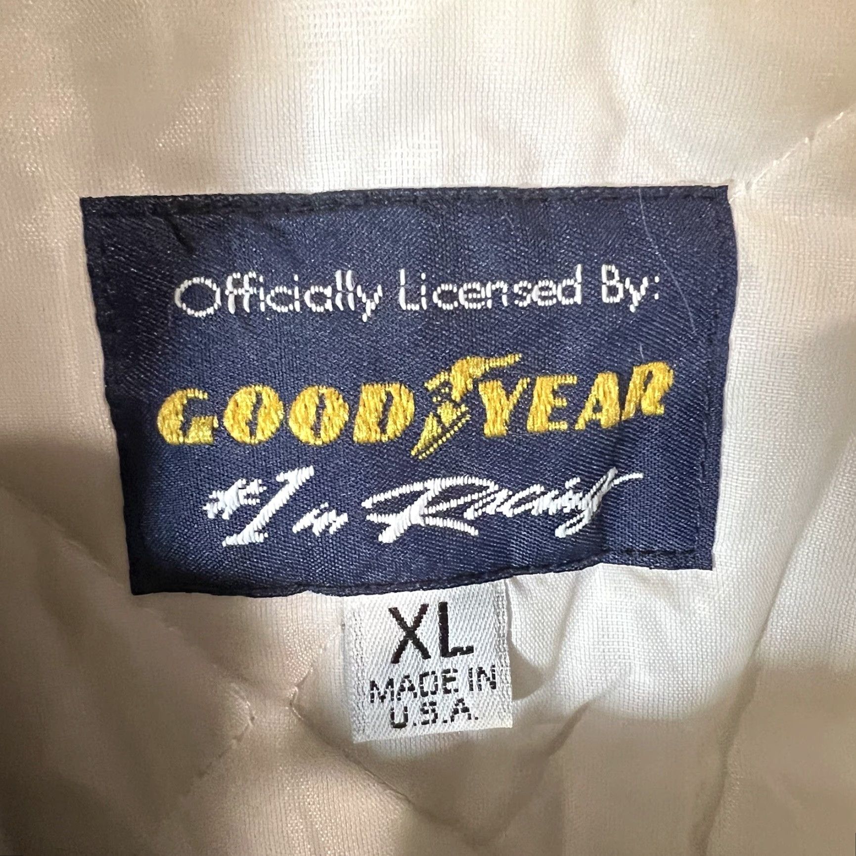 Vintage VINTAGE Goodyear Racing Puffer Jacket Men XL Blue USA 1990s Size US XL / EU 56 / 4 - 7 Thumbnail